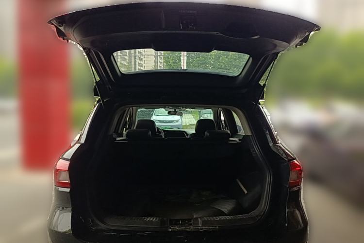 Used GAC Trumpchi GS4 2015 200T Manual Elite Edition Trunk