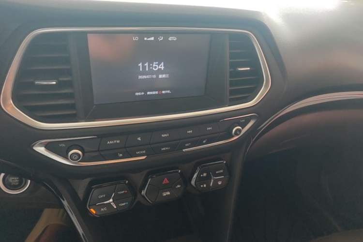 Used GAC Trumpchi GS4 2015 200T G-DCT Luxury Edition Audio And AC Panel