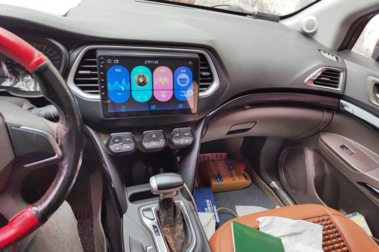 Used GAC Trumpchi GS4 2015 200T G-DCT Comfort Edition Audio And AC Panel