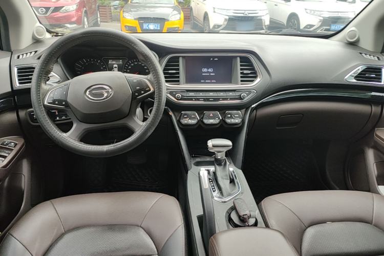 Used GAC Trumpchi GS4 2015 200T G-DCT Luxury Edition Center Console