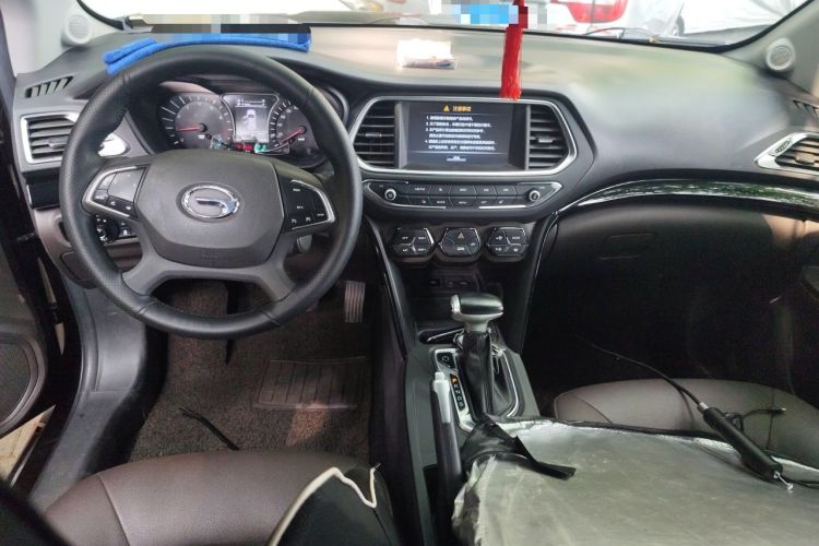 Used GAC Trumpchi GS4 2015 200T G-DCT Luxury Edition Center Console