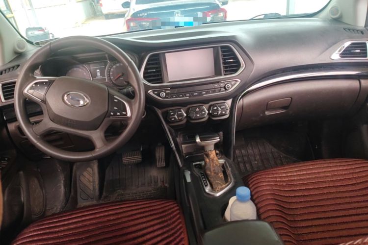 Used GAC Trumpchi GS4 2015 200T G-DCT Elite Edition Center Console