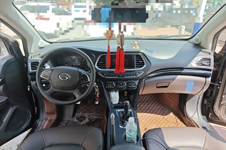 Used GAC Trumpchi GS4 2015 200T Manual Elite Edition Center Console
