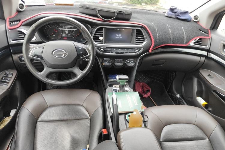 Used GAC Trumpchi GS4 2015 200T G-DCT Luxury Edition Center Console