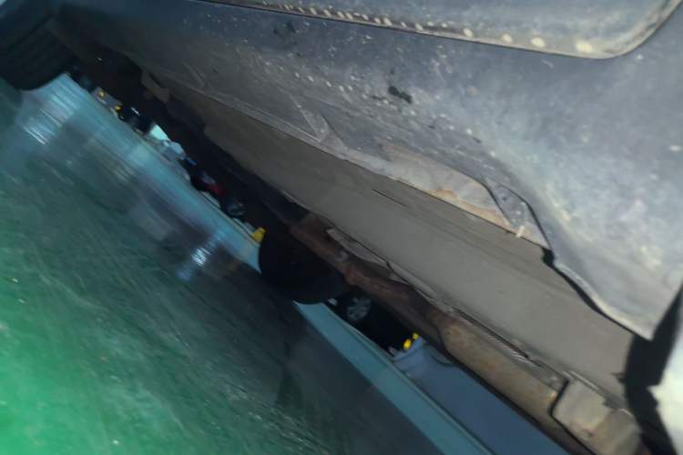 Used GAC Trumpchi GS4 2015 200T G-DCT Elite Edition Chassis Front Right