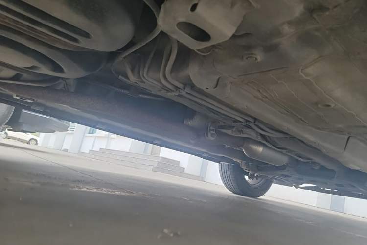Used GAC Trumpchi GS4 2015 200T Manual Elite Edition Chassis Rear Right