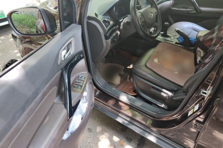 Used GAC Trumpchi GS4 2015 200T Manual Elite Edition Driver Seat