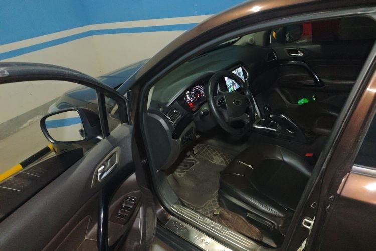 Used GAC Trumpchi GS4 2015 200T Manual Elite Edition Driver Seat