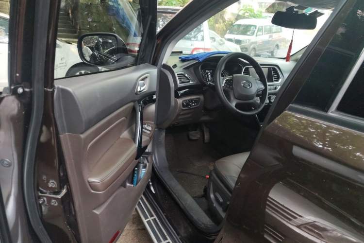 Used GAC Trumpchi GS4 2015 200T G-DCT Luxury Edition Driver Seat