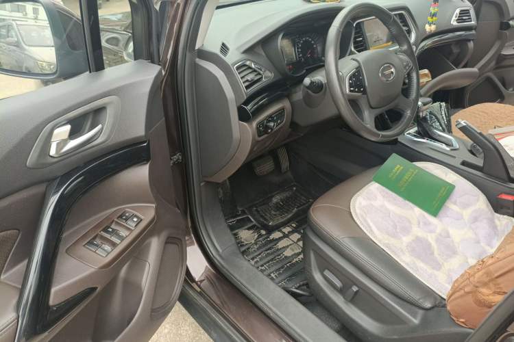 Used GAC Trumpchi GS4 2015 200T G-DCT Luxury Edition Driver Seat