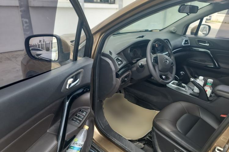 Used GAC Trumpchi GS4 2015 200T Manual Elite Edition Driver Seat