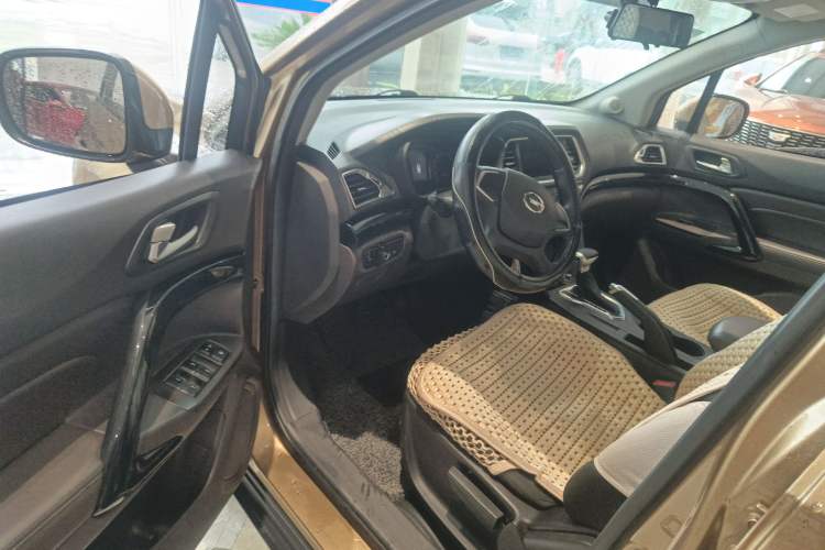 Used GAC Trumpchi GS4 2015 200T G-DCT Comfort Edition Driver Seat
