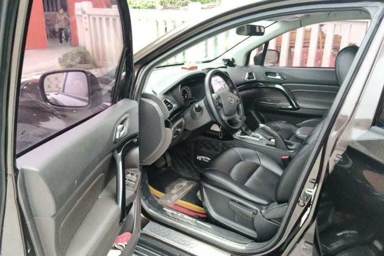 Used GAC Trumpchi GS4 2015 200T G-DCT Comfort Edition Driver Seat