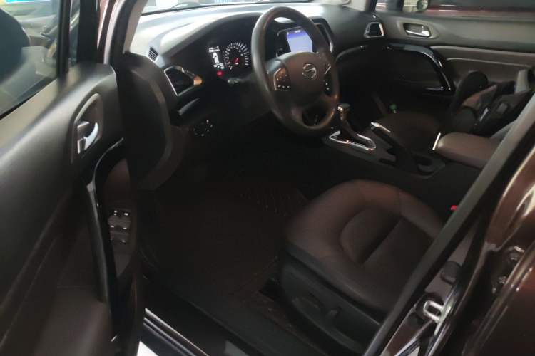 Used GAC Trumpchi GS4 2015 200T G-DCT Luxury Edition Driver Seat