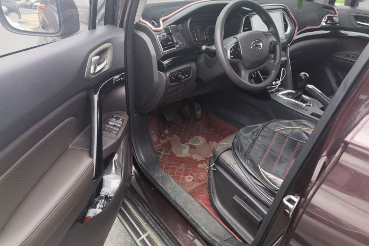 Used GAC Trumpchi GS4 2015 200T Manual Elite Edition Driver Seat