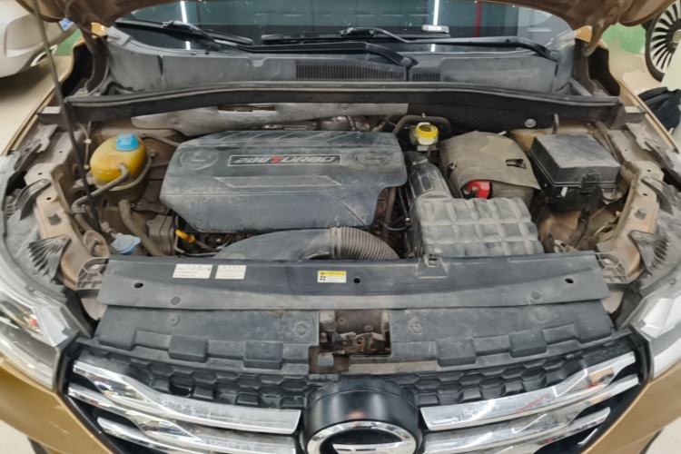 Used GAC Trumpchi GS4 2015 200T G-DCT Luxury Edition Engine Bay