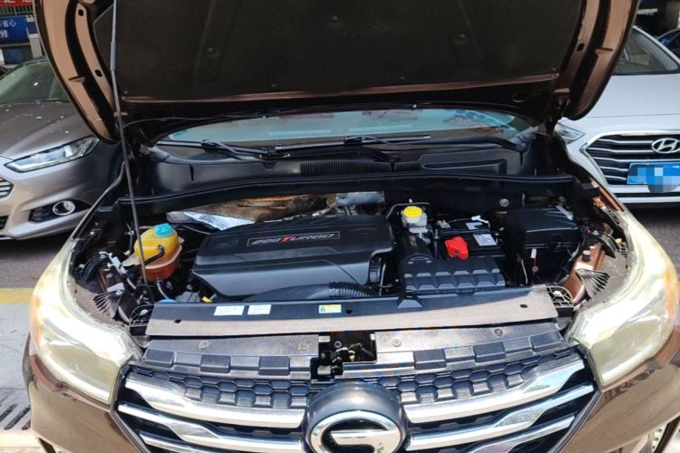 Used GAC Trumpchi GS4 2015 200T Manual Elite Edition Engine Bay