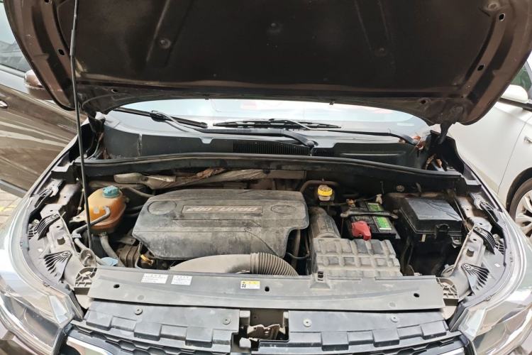 Used GAC Trumpchi GS4 2015 200T Manual Elite Edition Engine Bay