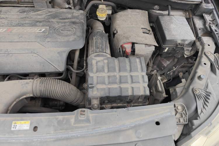 Used GAC Trumpchi GS4 2015 200T G-DCT Luxury Edition Engine Bay Left