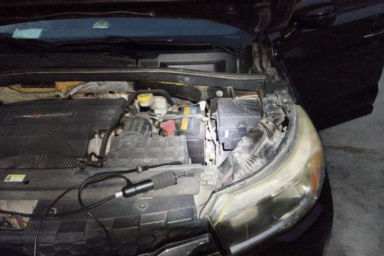 Used GAC Trumpchi GS4 2015 200T G-DCT Comfort Edition Engine Bay Left