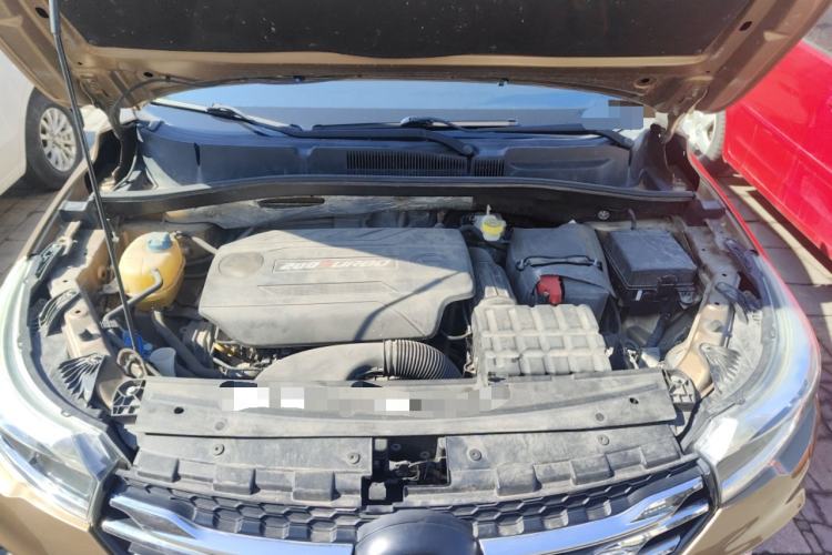 Used GAC Trumpchi GS4 2015 200T G-DCT Elite Edition Engine Bay