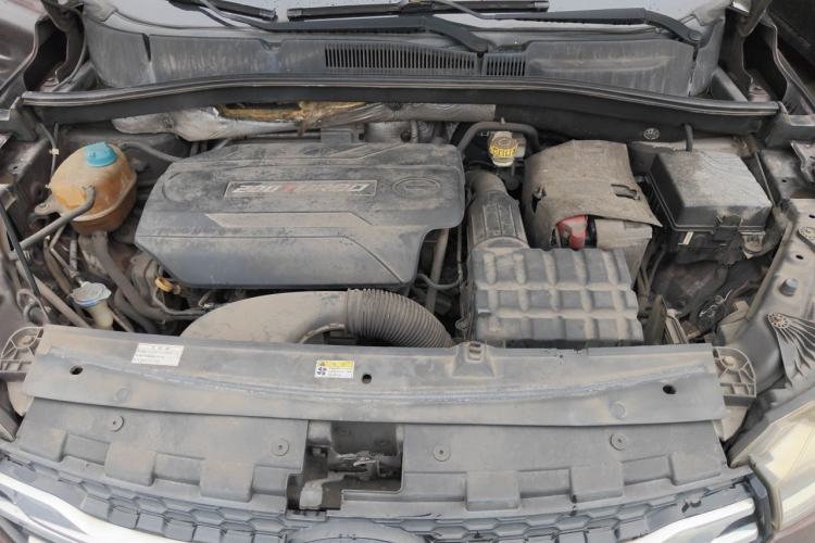 Used GAC Trumpchi GS4 2015 200T G-DCT Luxury Edition Engine Bay
