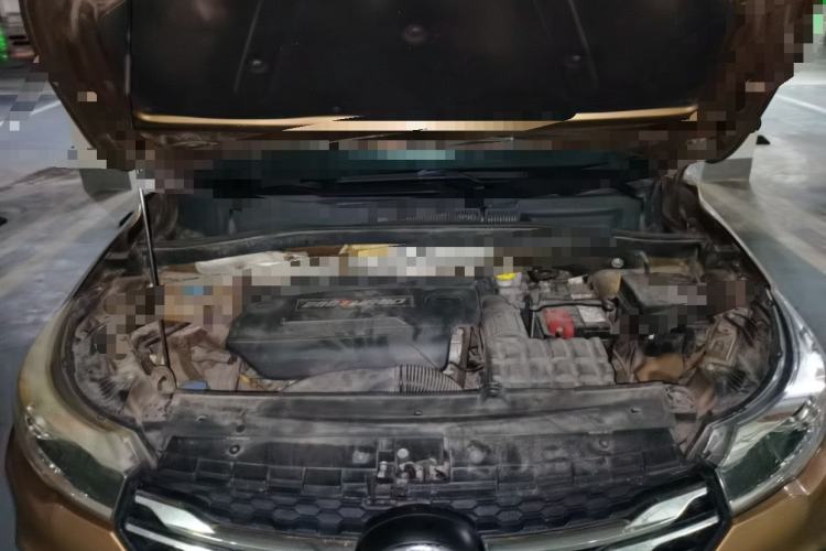 Used GAC Trumpchi GS4 2015 200T Manual Luxury Edition Engine Bay