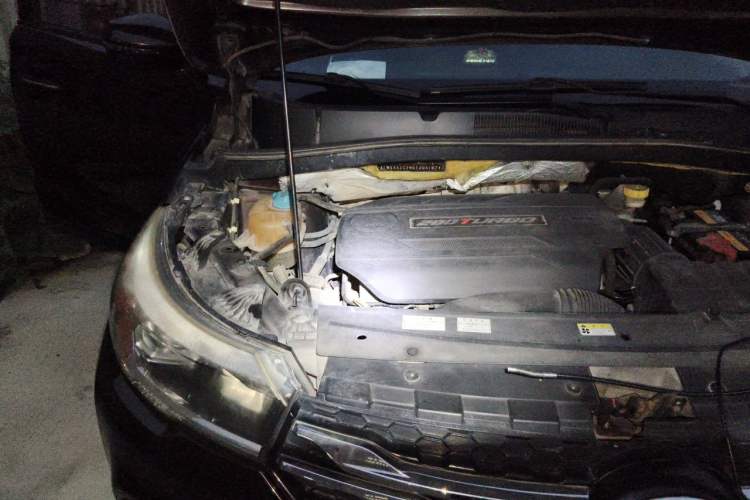 Used GAC Trumpchi GS4 2015 200T G-DCT Comfort Edition Engine Bay Right