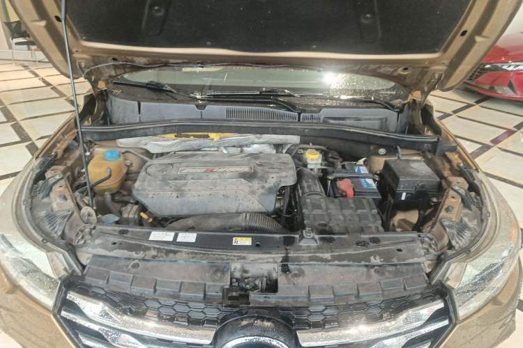 Used GAC Trumpchi GS4 2015 200T G-DCT Comfort Edition Engine Bay