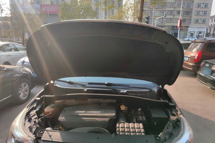 Used GAC Trumpchi GS4 2015 200T G-DCT Elite Edition Engine Bay