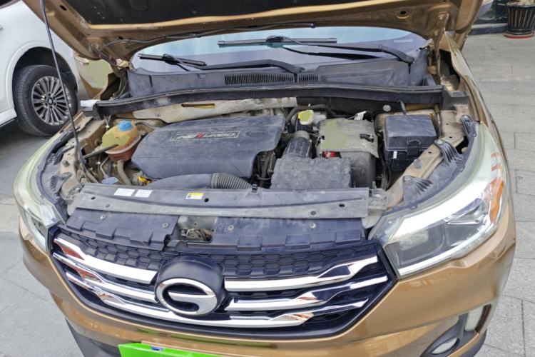 Used GAC Trumpchi GS4 2015 200T G-DCT Luxury Edition Engine Bay