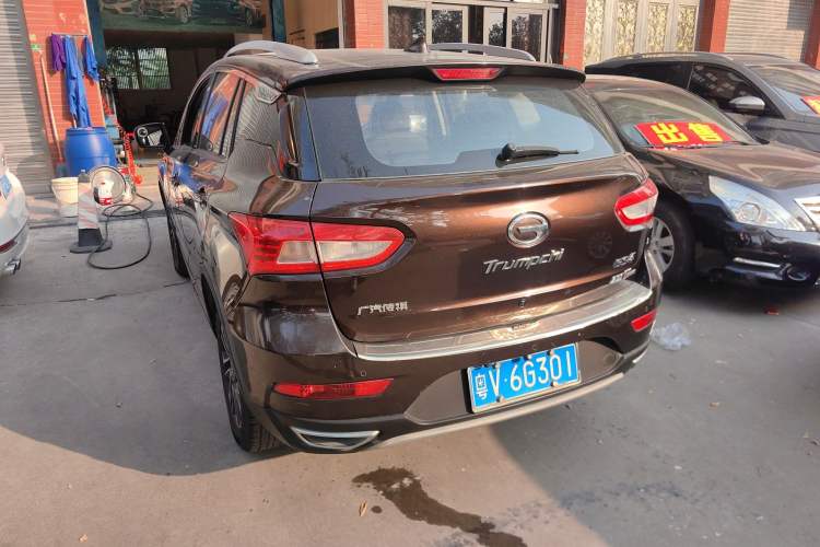 Used GAC Trumpchi GS4 2015 200T G-DCT Elite Edition Exterior 2