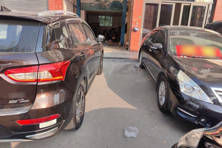 Used GAC Trumpchi GS4 2015 200T G-DCT Elite Edition Exterior 3