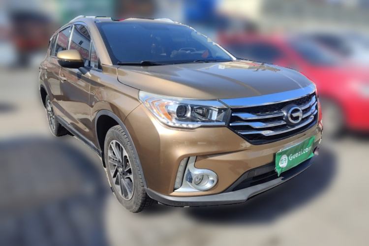 Used GAC Trumpchi GS4 2015 200T G-DCT Elite Edition Front Right 45 Deg