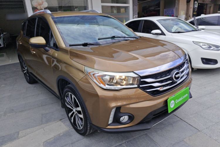 Used GAC Trumpchi GS4 2015 200T G-DCT Luxury Edition Front Right 45 Deg
