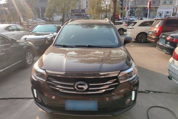 Used GAC Trumpchi GS4 2015 200T G-DCT Elite Edition Front