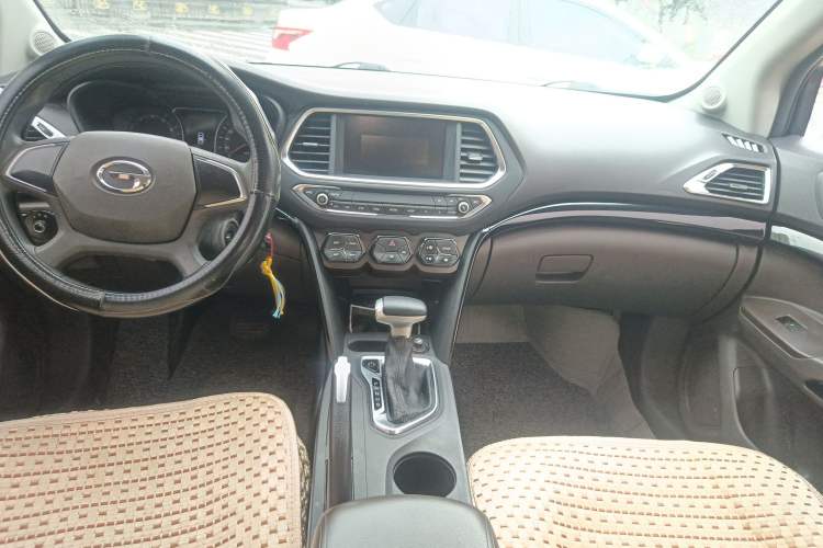 Used GAC Trumpchi GS4 2015 200T G-DCT Comfort Edition Gear Lever