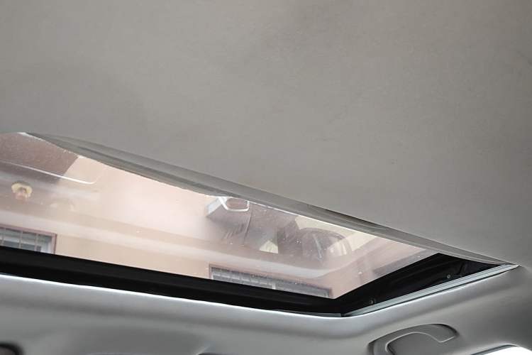 Used GAC Trumpchi GS4 2015 200T Manual Luxury Edition Headliner