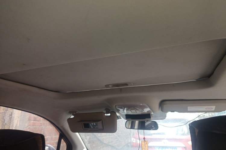 Used GAC Trumpchi GS4 2015 200T G-DCT Elite Edition Headliner