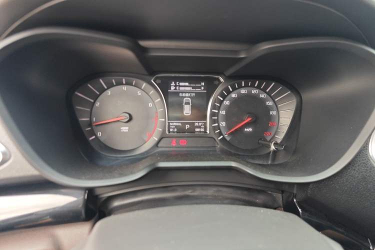 Used GAC Trumpchi GS4 2015 200T G-DCT Elite Edition Instrument Cluster