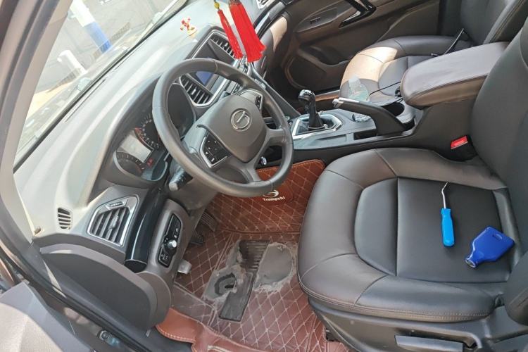Used GAC Trumpchi GS4 2015 200T Manual Elite Edition Left Front Seat