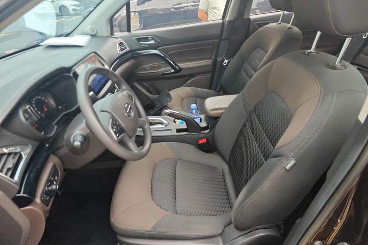 Used GAC Trumpchi GS4 2015 200T G-DCT Elite Edition Left Front Seat