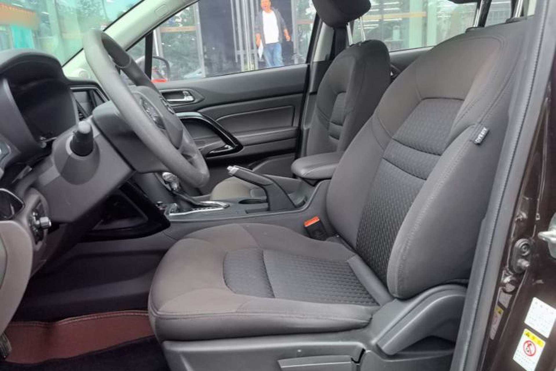 Used GAC Trumpchi GS4 2015 200T G-DCT Elite Edition Left Front Seat