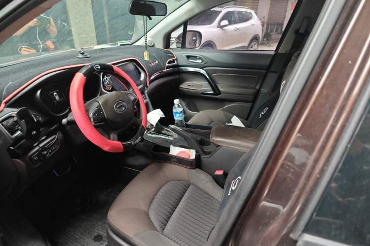 Used GAC Trumpchi GS4 2015 200T G-DCT Elite Edition Left Front Seat
