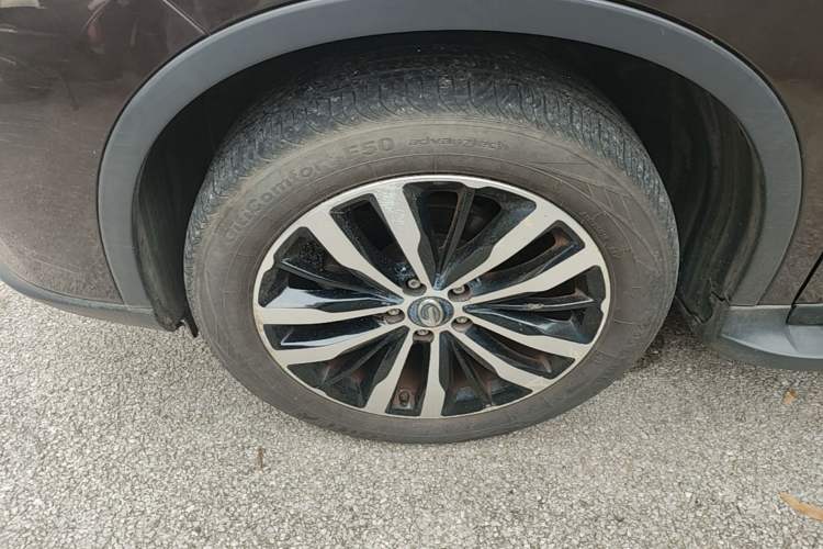 Used GAC Trumpchi GS4 2015 200T G-DCT Luxury Edition Left Front Wheel Hub