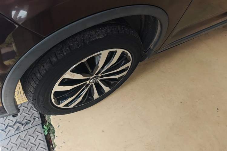 Used GAC Trumpchi GS4 2015 200T G-DCT Luxury Edition Left Front Wheel Hub
