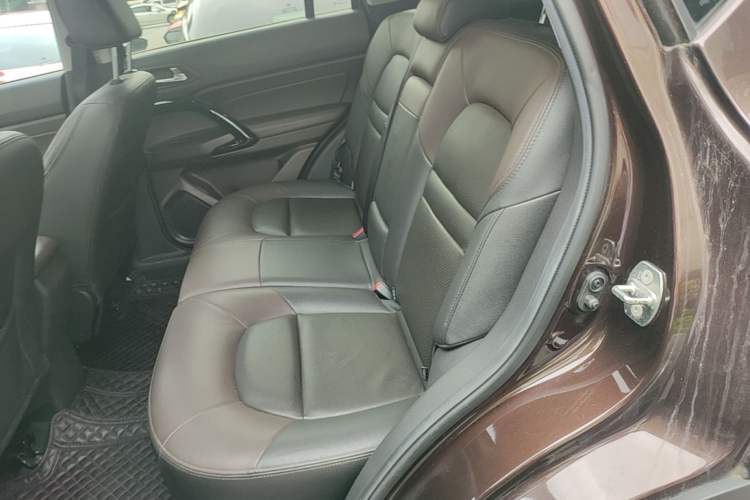Used GAC Trumpchi GS4 2015 200T G-DCT Luxury Edition Left Rear Seat