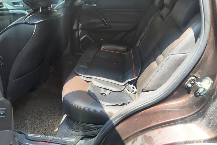 Used GAC Trumpchi GS4 2015 200T G-DCT Luxury Edition Left Rear Seat