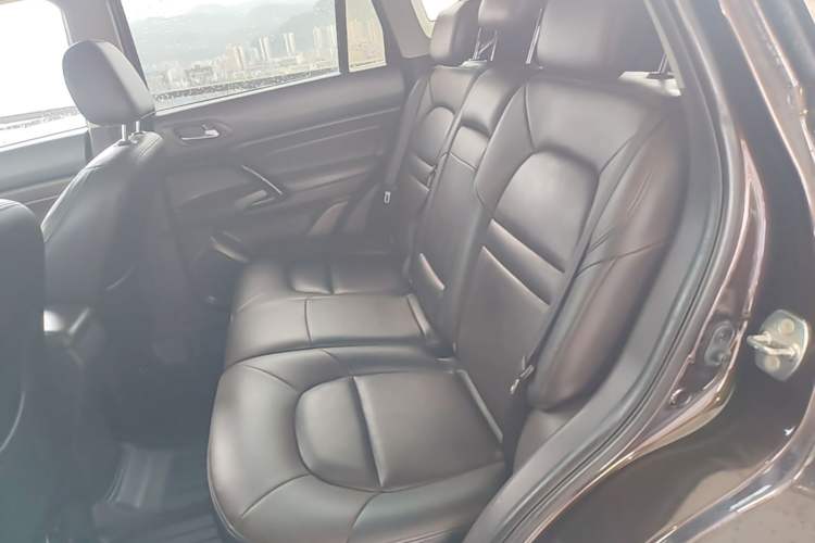 Used GAC Trumpchi GS4 2015 200T G-DCT Luxury Edition Left Rear Seat
