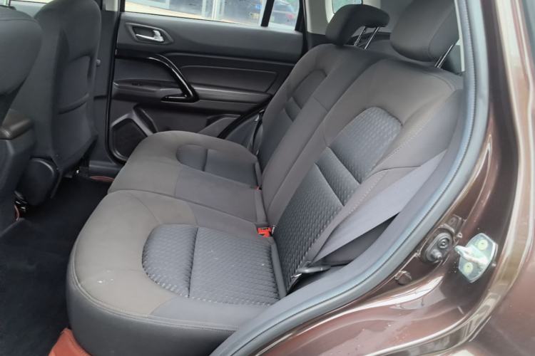 Used GAC Trumpchi GS4 2015 200T G-DCT Elite Edition Left Rear Seat